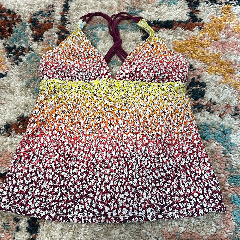 Women’s Athleta tankini top multi colored